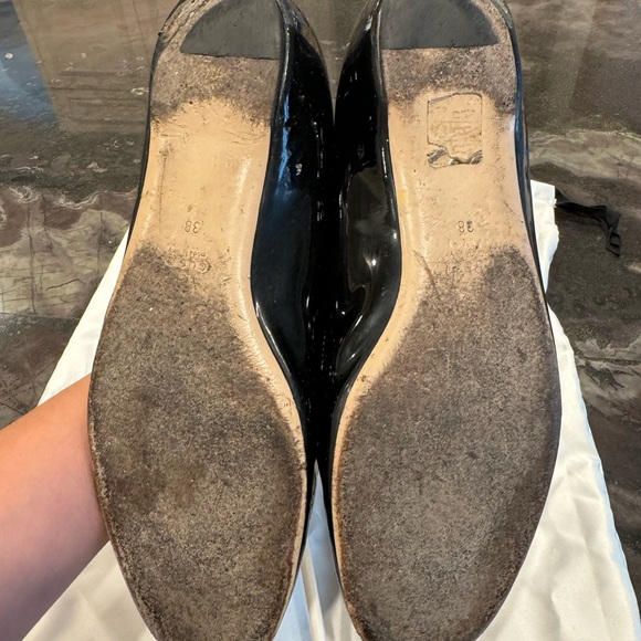 🐝GUCCI-Black Patent Leather Bee Mary Jane🐝 - Picture 4 of 12